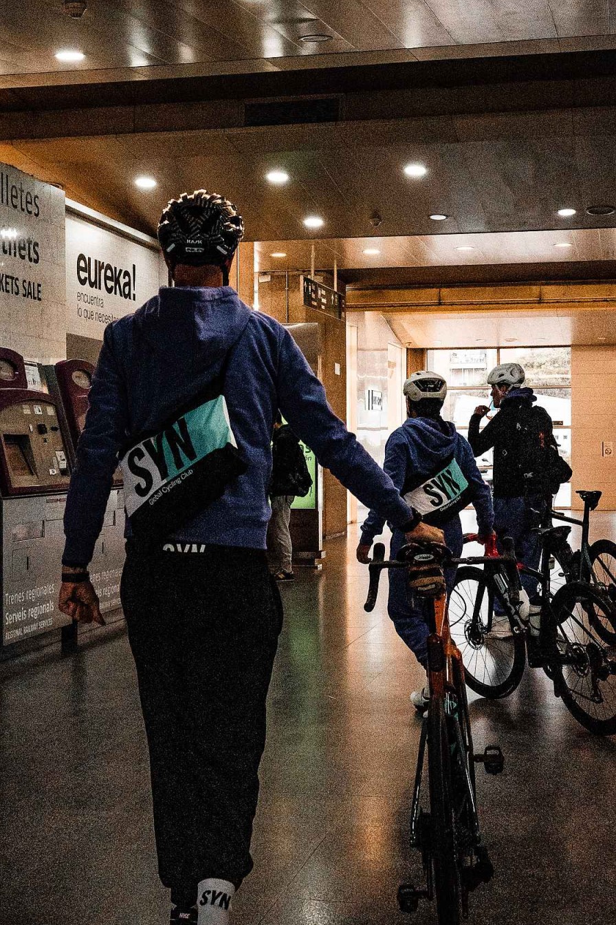 Women Biehler | Syndicate Musette Black Blue